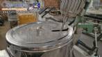 Tanque misturador encamisado em inox el�trico com h�lice centrifuga tipo Cowles 80 litros