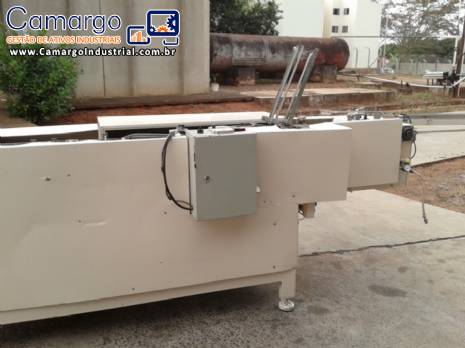 Encartuchadeira CRF e dois tanques em a�o inox