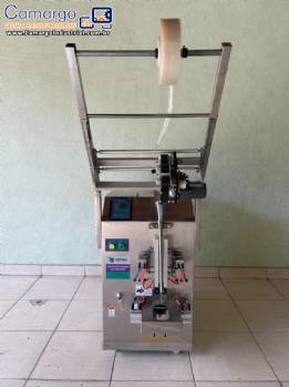 Empacotadora envasadora autom�tica de sach�s com dosadora Cetro