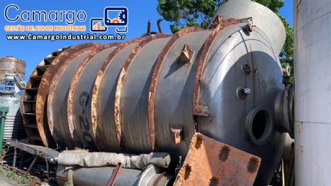 Tanque em a�o inox tipo cristalizador 70000 litros