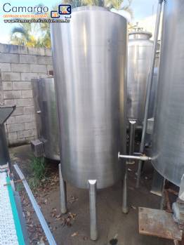 Tanque de armazenamento em a�o inox 600 litros