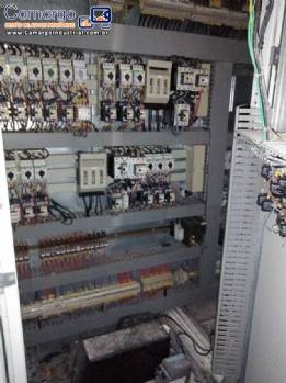 Silos com estrutura para recep��o armazenagem e transporte de farinha e a��car