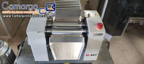 Tri cilindro refinador moinho de rolos dispersor equipamento laboratrio de bancada Exakt